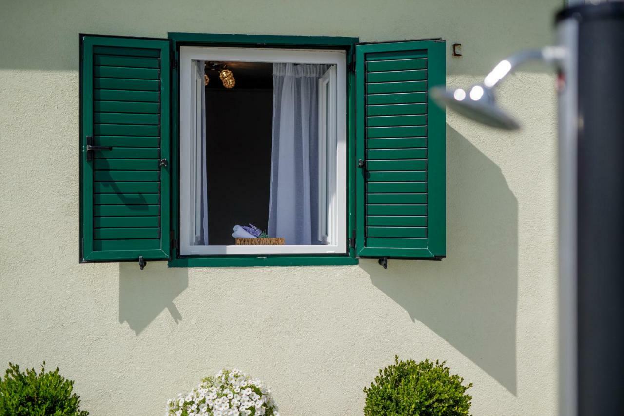 House Lucia Villa Brstanovo Eksteriør billede